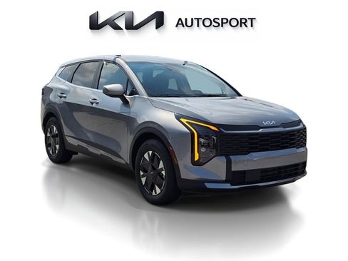 Certified 2026 Kia Sportage LX FWD image 3