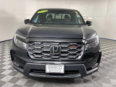 Used 2024 Honda Ridgeline TrailSport image 3