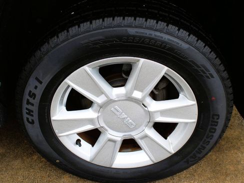 Used 2011 GMC Terrain SLE FWD image 13