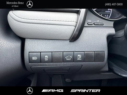 Used 2023 Toyota Camry SE FWD image 27