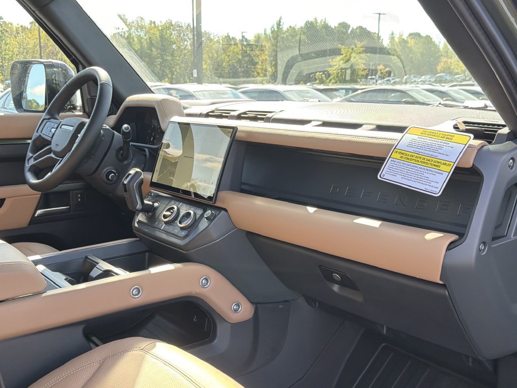 New 2026 Land Rover Defender 110 S AWD/4WD image 16