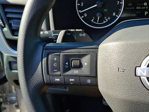 Certified 2025 Nissan Rogue S image 20