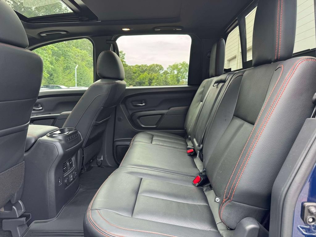 Used 2024 Nissan Titan PRO-4X w/ Pro-4x Convenience Package AWD/4WD image 14