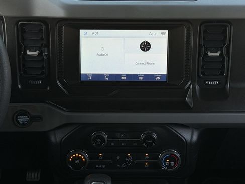 Used 2021 Ford Bronco 4-Door AWD/4WD image 16