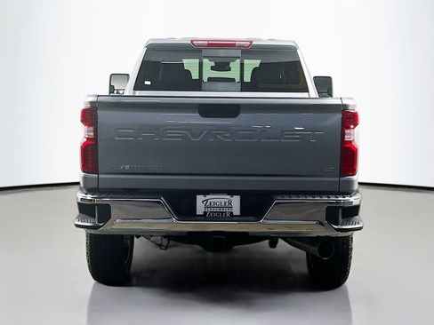 New 2026 Chevrolet Silverado 2500 LT image 6