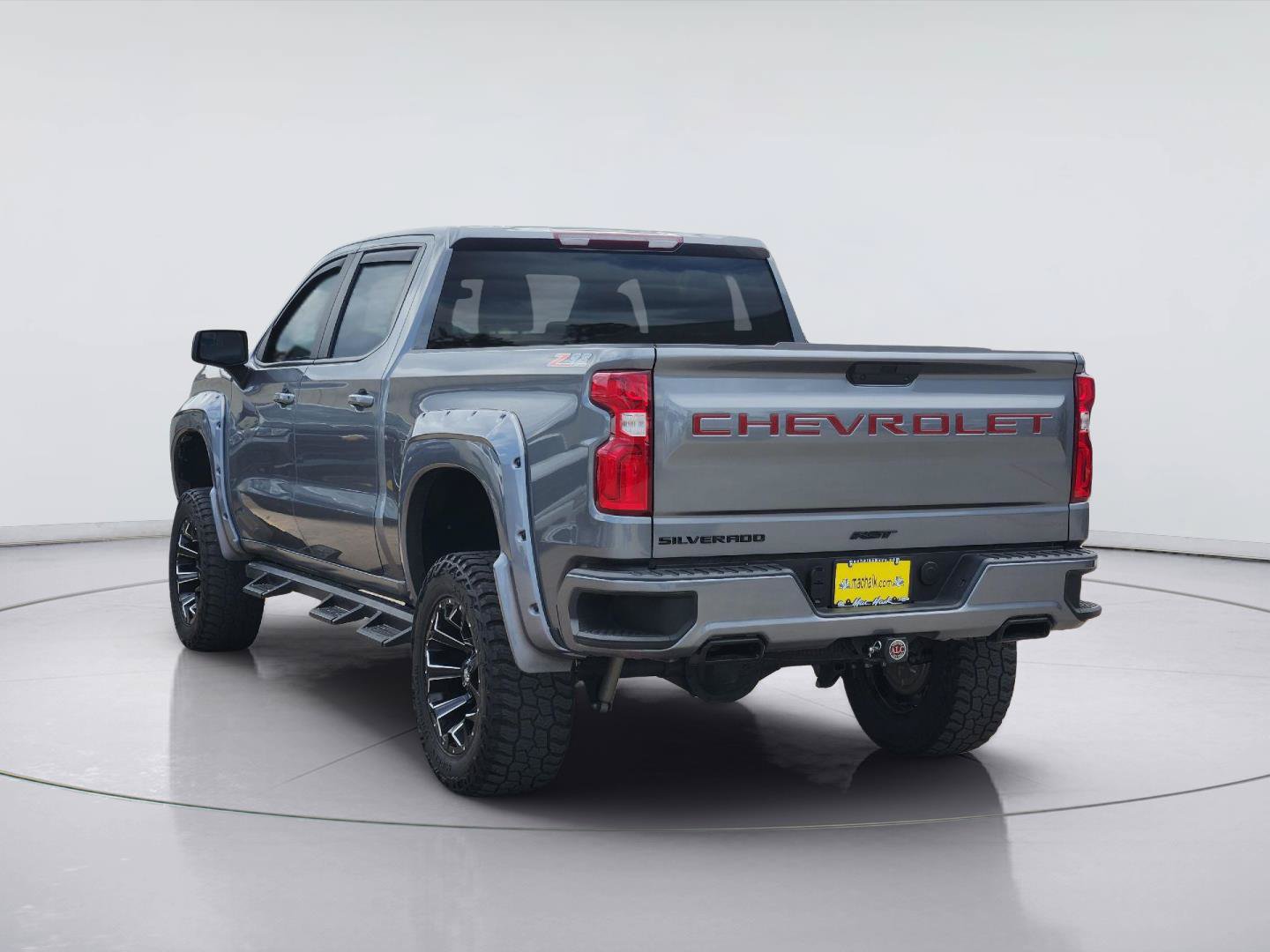 Used 2022 Chevrolet Silverado 1500 RST AWD/4WD image 7