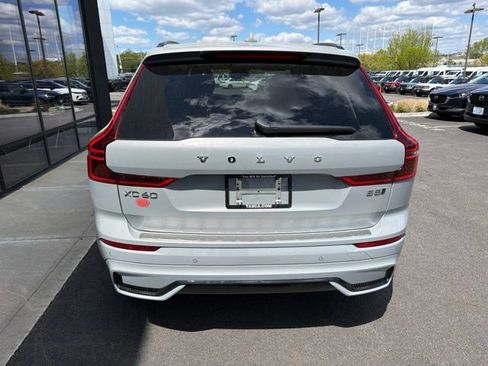 New 2026 Volvo XC60 B5 Plus w/ Protection Package Premier AWD/4WD image 4