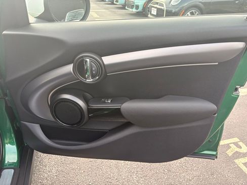 Used 2023 MINI Cooper S image 27