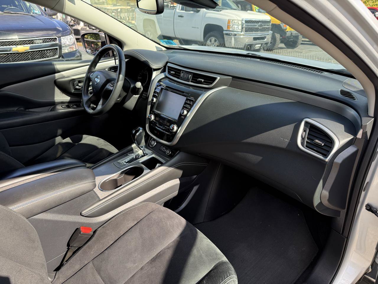 Used 2020 Nissan Murano SV AWD/4WD image 15
