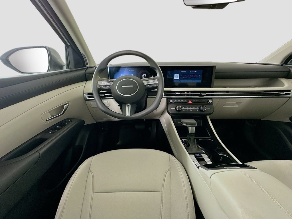 New 2026 Hyundai Tucson SE FWD image 17