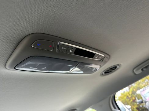 New 2025 Kia Telluride LX image 17