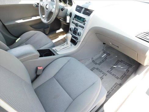 Used 2011 Chevrolet Malibu LT w/ Power Convenience Package FWD image 26