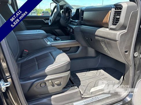 Used 2025 Chevrolet Silverado 2500 High Country w/ Midnight Edition AWD/4WD image 14