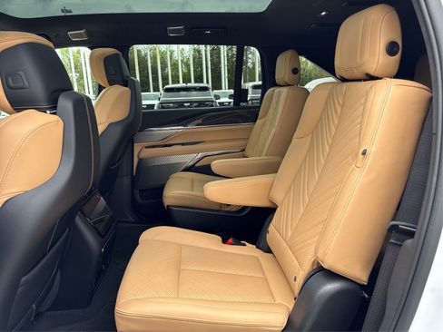 Used 2025 Cadillac Escalade IQ Sport 2 image 12