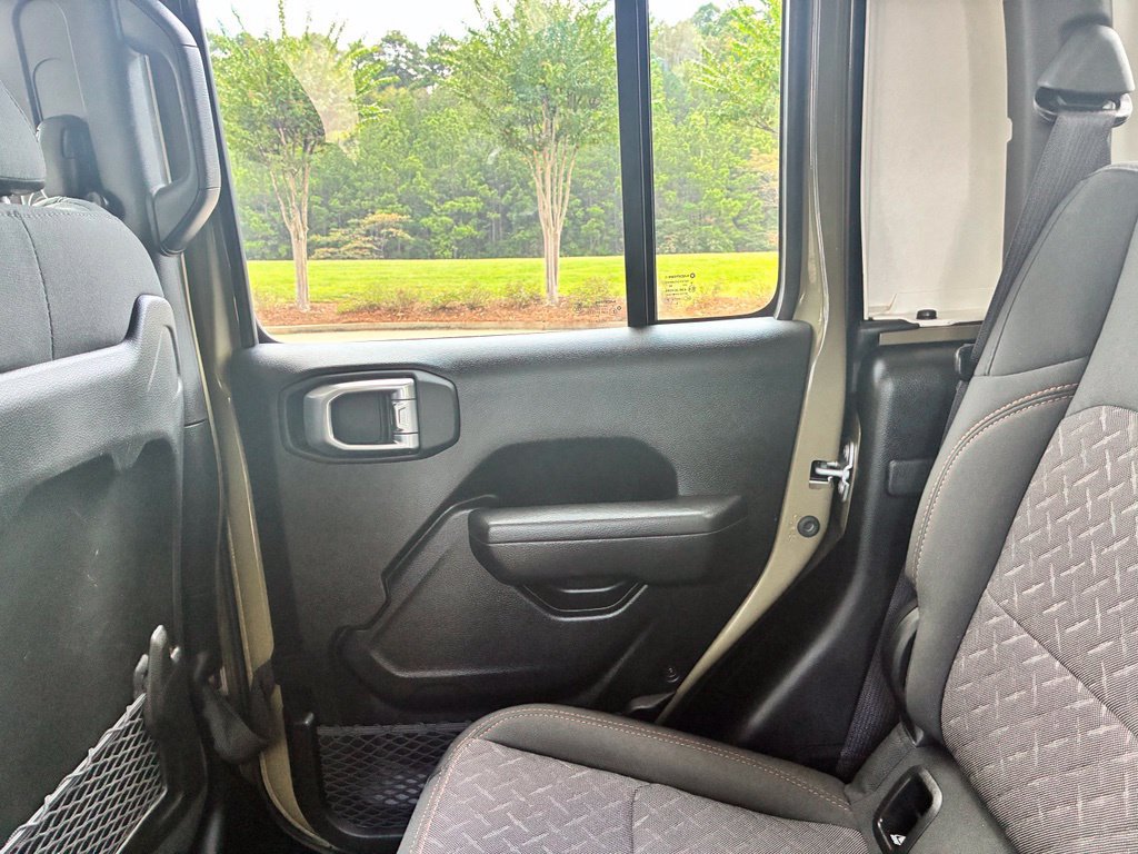 Used 2026 Jeep Gladiator Mojave AWD/4WD image 22