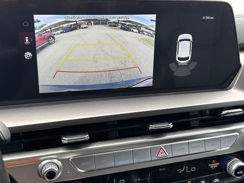 Used 2024 Kia Telluride S FWD image 24