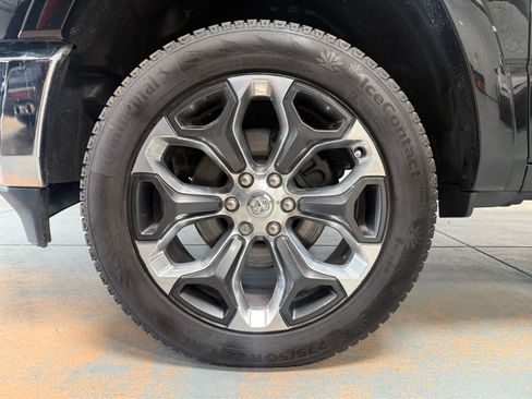 Used 2020 RAM 1500 Longhorn AWD/4WD image 8