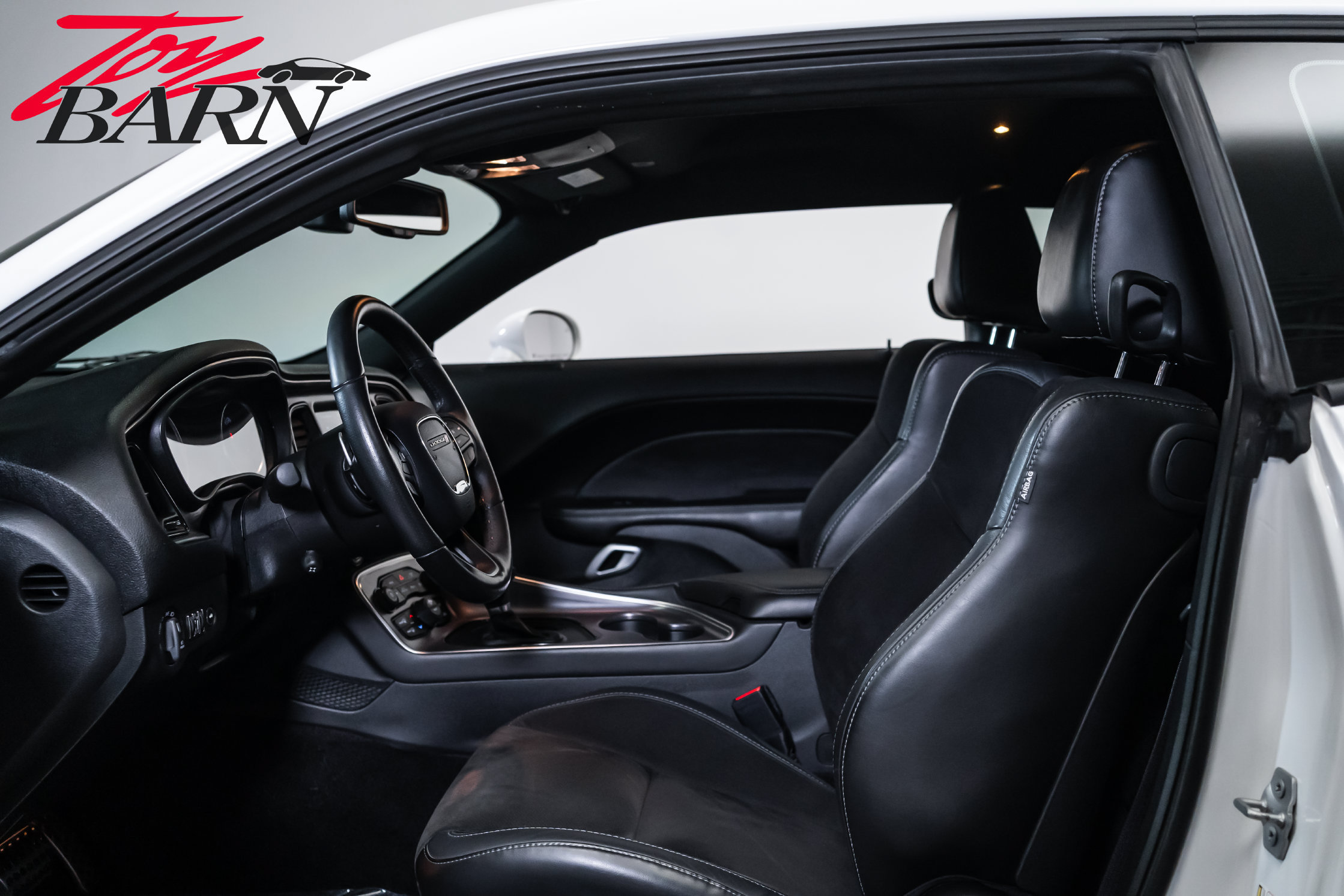 Used 2018 Dodge Challenger R/T Scat Pack RWD image 24