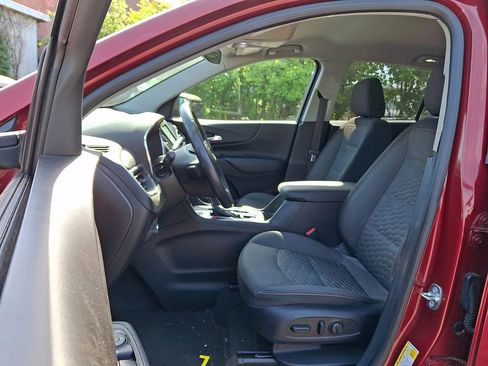 Used 2018 Chevrolet Equinox LT AWD/4WD image 19