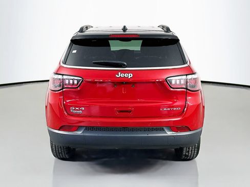 Used 2025 Jeep Compass Limited AWD/4WD image 6