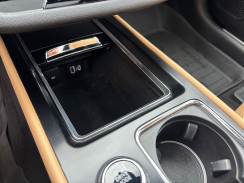 Certified 2022 Lincoln Corsair Reserve w/ Equipment Group 201A image 23