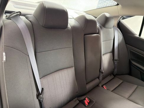 Used 2023 Nissan Altima 2.5 SV w/ SV Premium Package FWD image 21