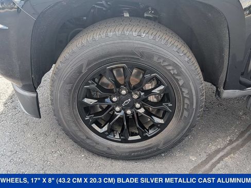 Used 2020 Chevrolet Colorado LT w/ Luxury Package AWD/4WD image 9