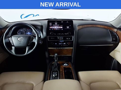 Used 2022 Nissan Armada SL w/ Captain's Chairs Package image 11