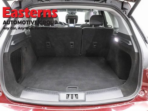 Used 2021 Lincoln Corsair Standard w/ Premium Package image 9