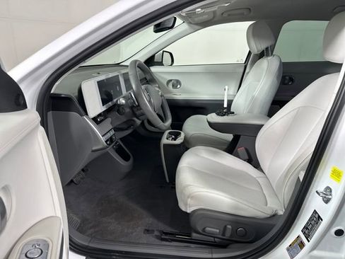 Used 2023 Hyundai Ioniq 5 SEL w/ Cargo Package image 11