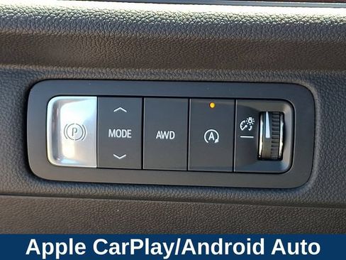 Used 2026 Chevrolet Traverse RS w/ LPO, Floor Liner Package AWD/4WD image 9