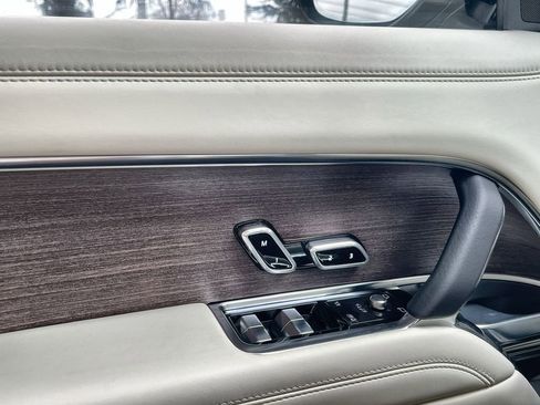 New 2026 Land Rover Range Rover SE AWD/4WD image 21