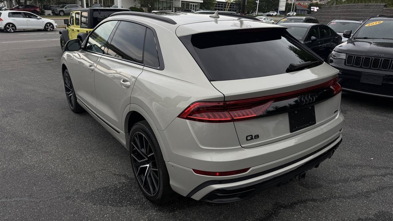 Used 2023 Audi Q8 Premium Plus AWD/4WD image 12