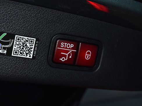 New 2026 Mercedes-Benz GLC 300 GLC 300 image 26