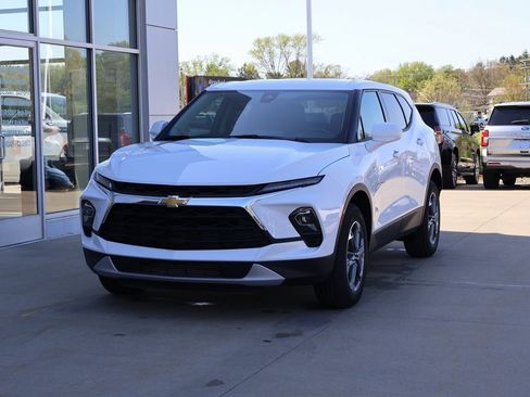 New 2025 Chevrolet Blazer LT image 6