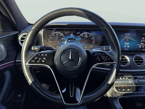 Used 2023 Mercedes-Benz E 350 Sedan image 27
