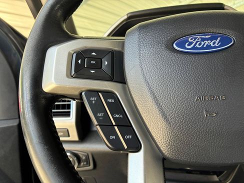 Used 2021 Ford F350 Lariat w/ Lariat Value Package AWD/4WD image 25