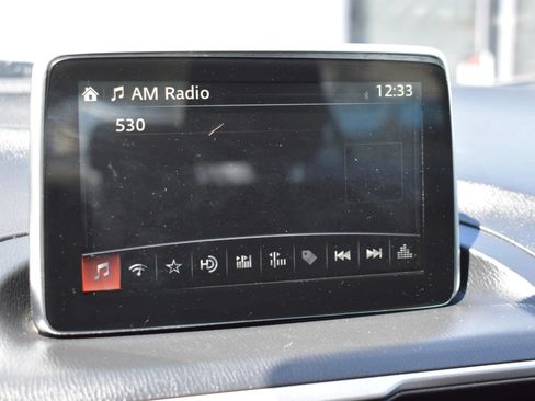 Used 2015 MAZDA MAZDA3 i Sport FWD image 28