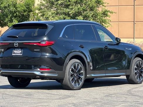 New 2026 MAZDA CX-90 Plug-In Hybrid w/ Premium Plus AWD/4WD image 4