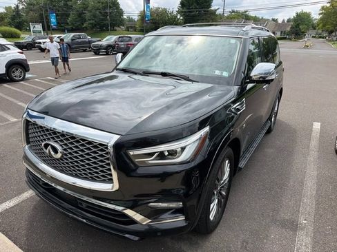 Used 2020 INFINITI QX80 Luxe w/ Sensory Package AWD/4WD image 2