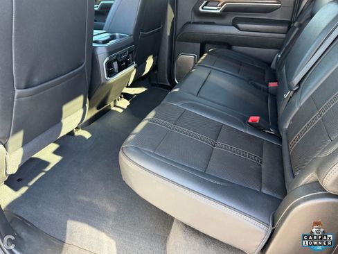 Used 2024 Chevrolet Silverado 3500 High Country w/ High Country Premium Package image 16