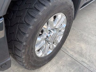 Used 2021 GMC Sierra 2500 Denali w/ Denali Ultimate Package