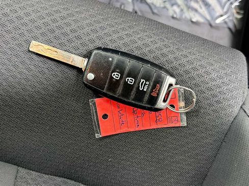 Used 2017 Kia Optima LX FWD image 30