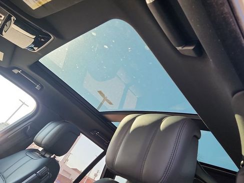 Used 2021 Land Rover Range Rover Westminster Edition image 14
