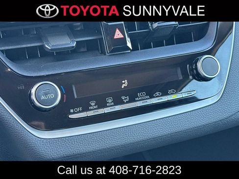 Used 2023 Toyota Corolla LE w/ Carpet Mat Package (TMS) FWD image 24