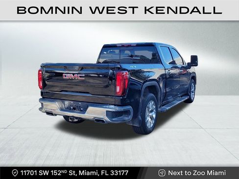 Used 2021 GMC Sierra 1500 SLT w/ SLT Premium Plus Package image 4