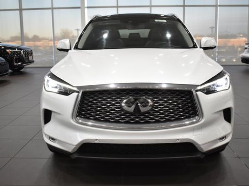 Used 2023 INFINITI QX50 Sensory image 6