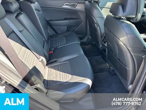 Used 2025 Kia Sportage SX FWD image 17