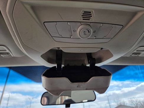 Used 2014 Ford Focus SE w/ Equipment Group 201A FWD image 33