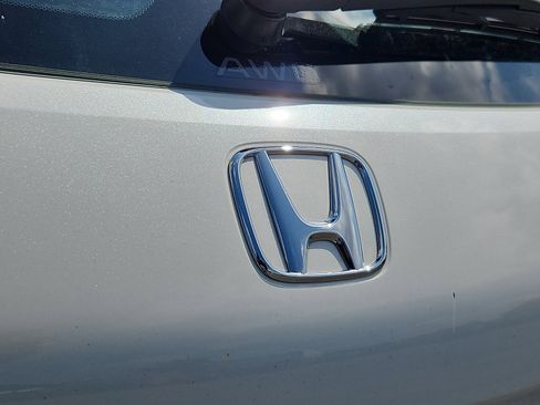 Certified 2025 Honda HR-V LX image 29
